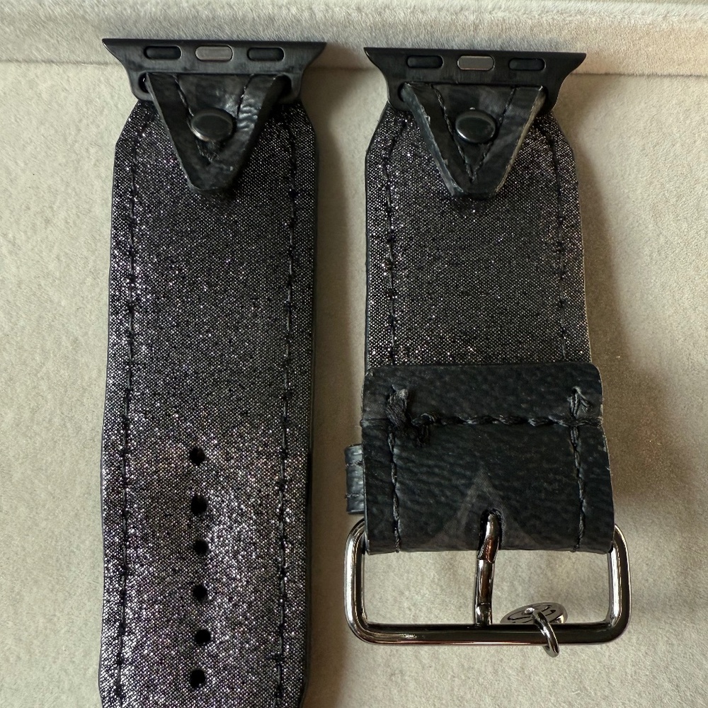 Apple Watchband - Picture 3 of 4